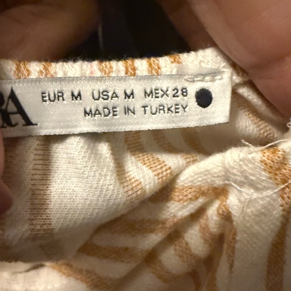 Zara Elegant Cream and Tan Maxi Dress - Picture 4 of 5